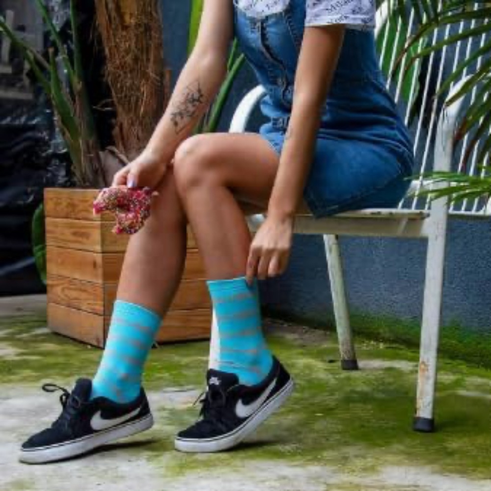 Cute Bamboo Donut Socks in Gift Box (3-pack) - Picture 9 of 11